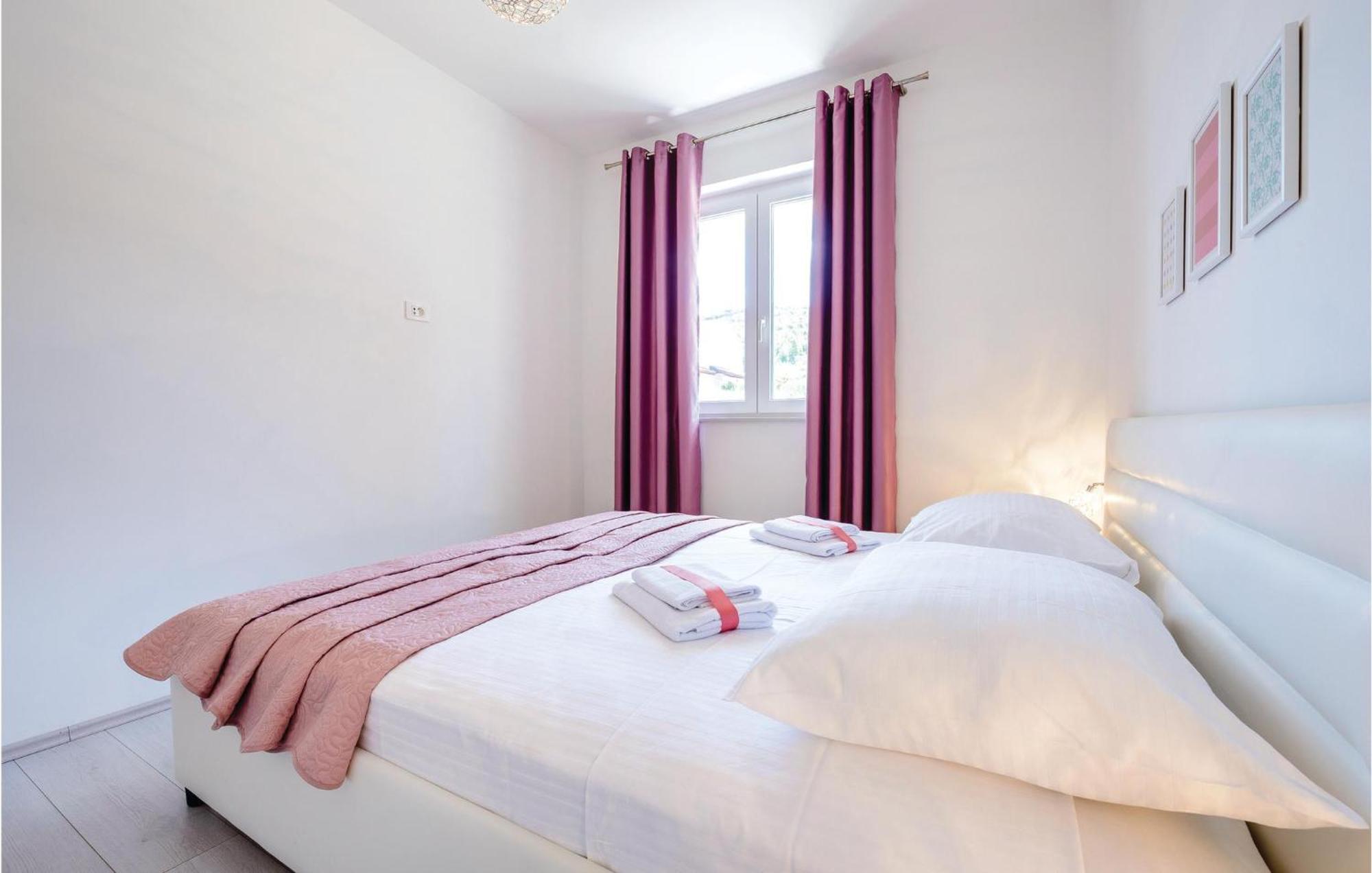 Amazing Apartment In Cavtat With House Sea View Extérieur photo