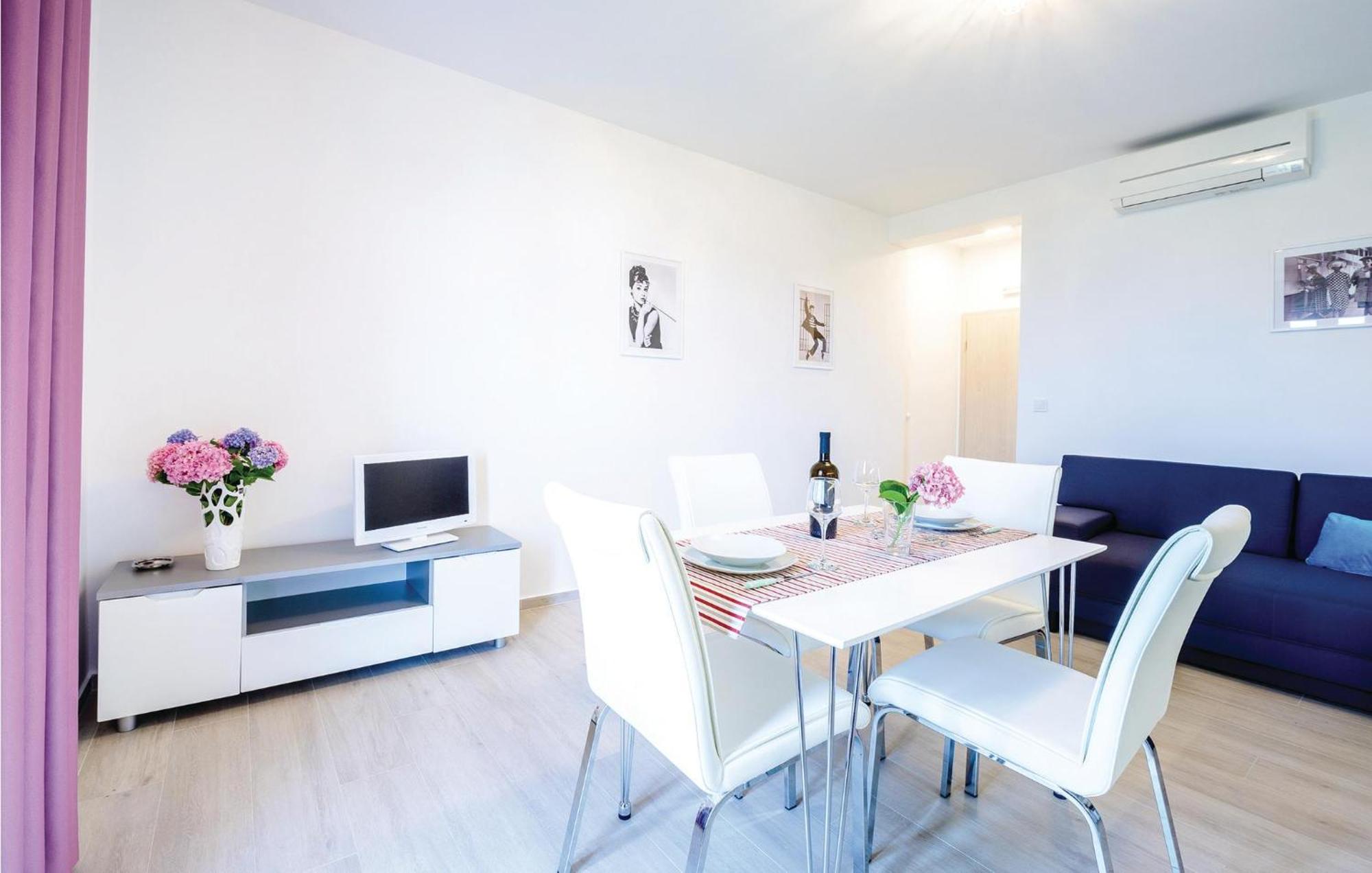 Amazing Apartment In Cavtat With House Sea View Extérieur photo